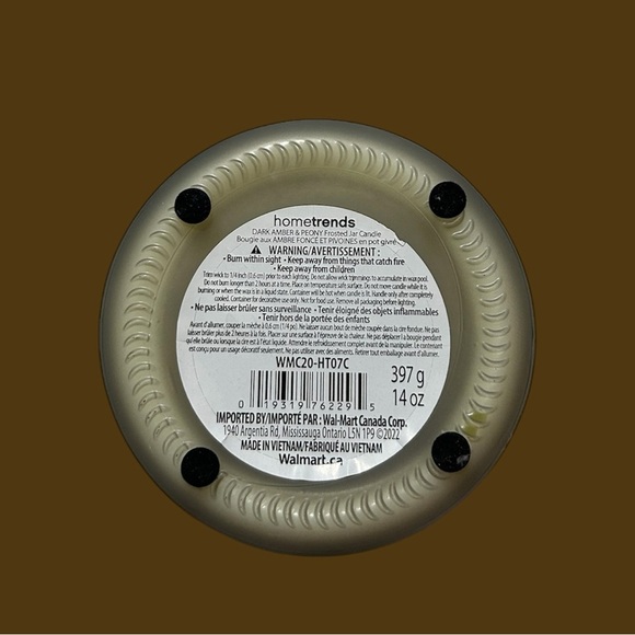 Hometrends Dark Amber & Peony Frosted Jar Candle - Picture 2 of 3